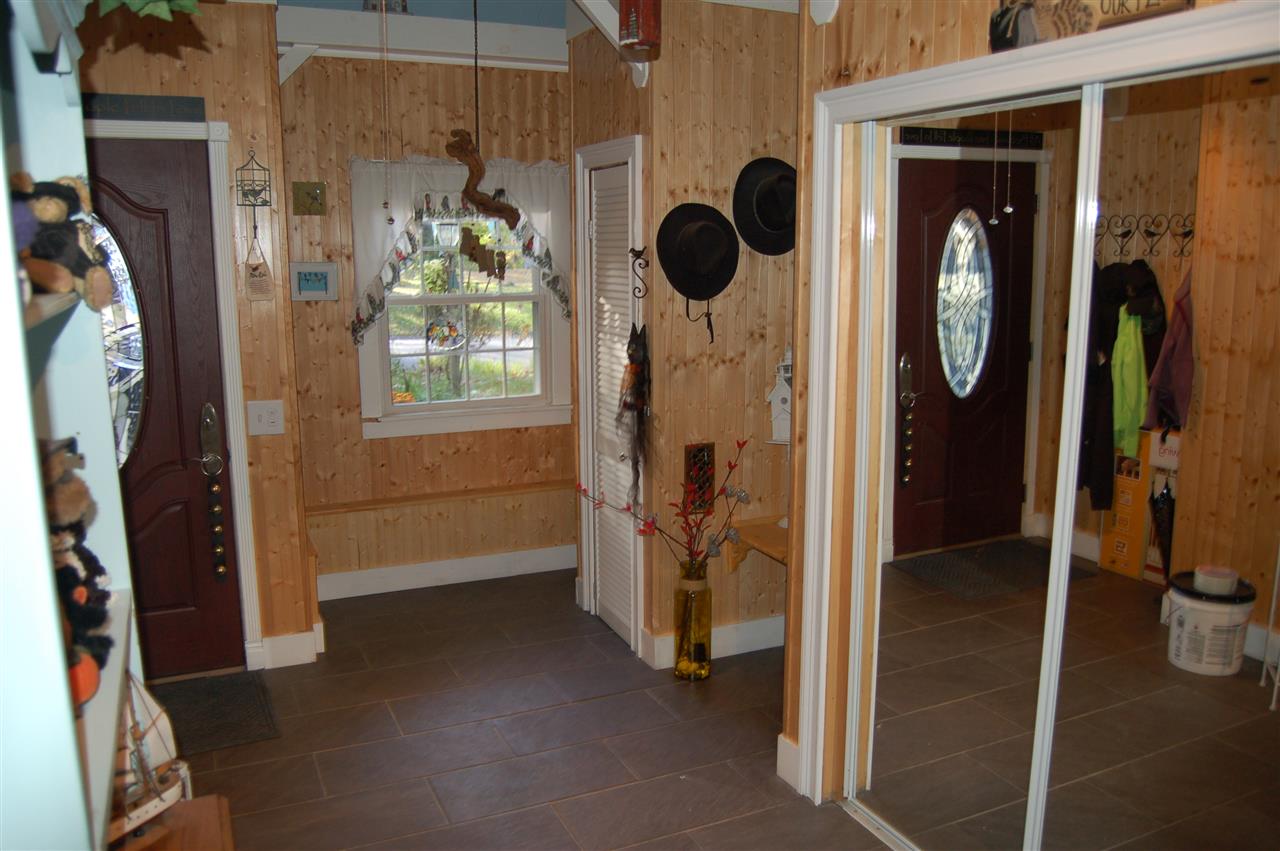 176 Ridgefield Drive Milford, NH 03055 - Photo 5 of 23 Gallery Image 5
