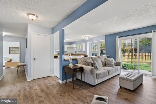 $695,000 | 13400 Catoctin Court, Herndon, VA 20170