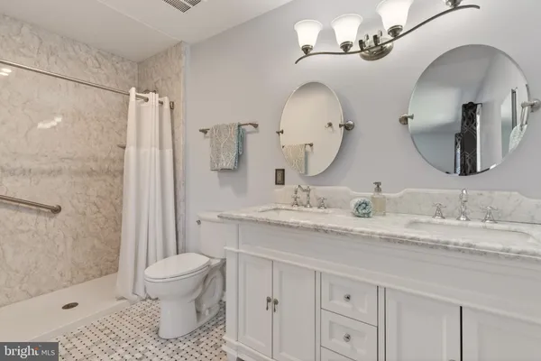 $695,000 | 13400 Catoctin Court, Herndon, VA 20170