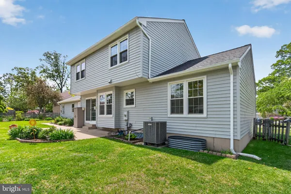 $695,000 | 13400 Catoctin Court, Herndon, VA 20170