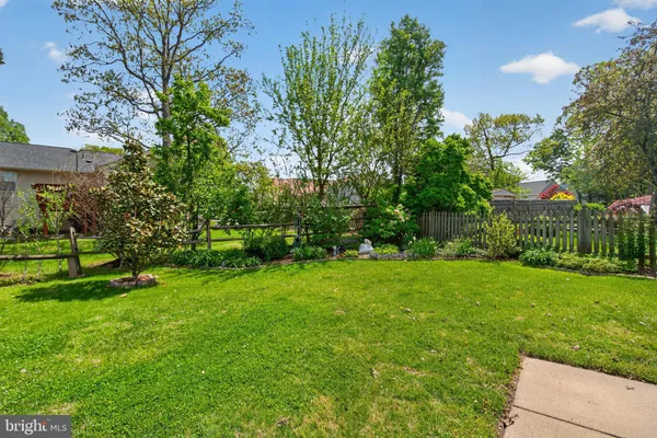 $695,000 | 13400 Catoctin Court, Herndon, VA 20170