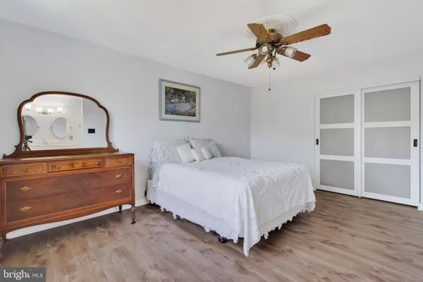 $695,000 | 13400 Catoctin Court, Herndon, VA 20170