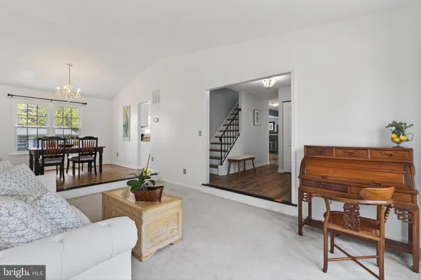 $695,000 | 13400 Catoctin Court, Herndon, VA 20170