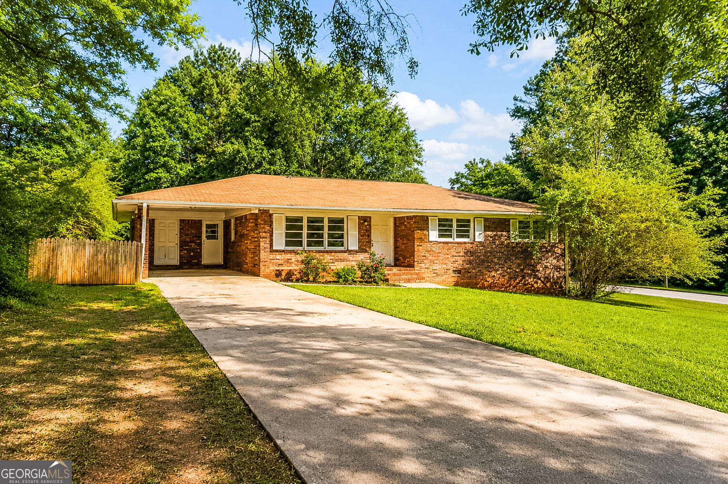908 East Marable Street Monroe, GA 30656 - Photo 2 of 26