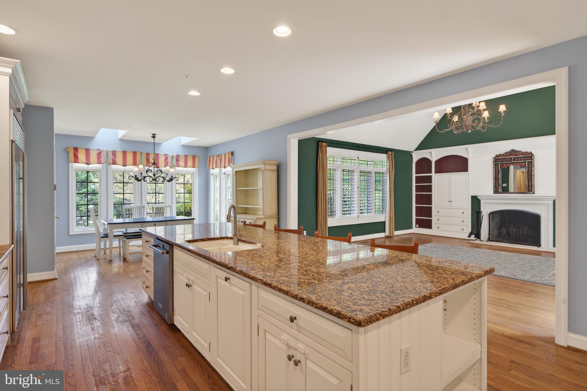 11 Harrison Drive Newtown Square, PA 19073 - Photo 15 of 80 Spacious kitchen with elegant charm.