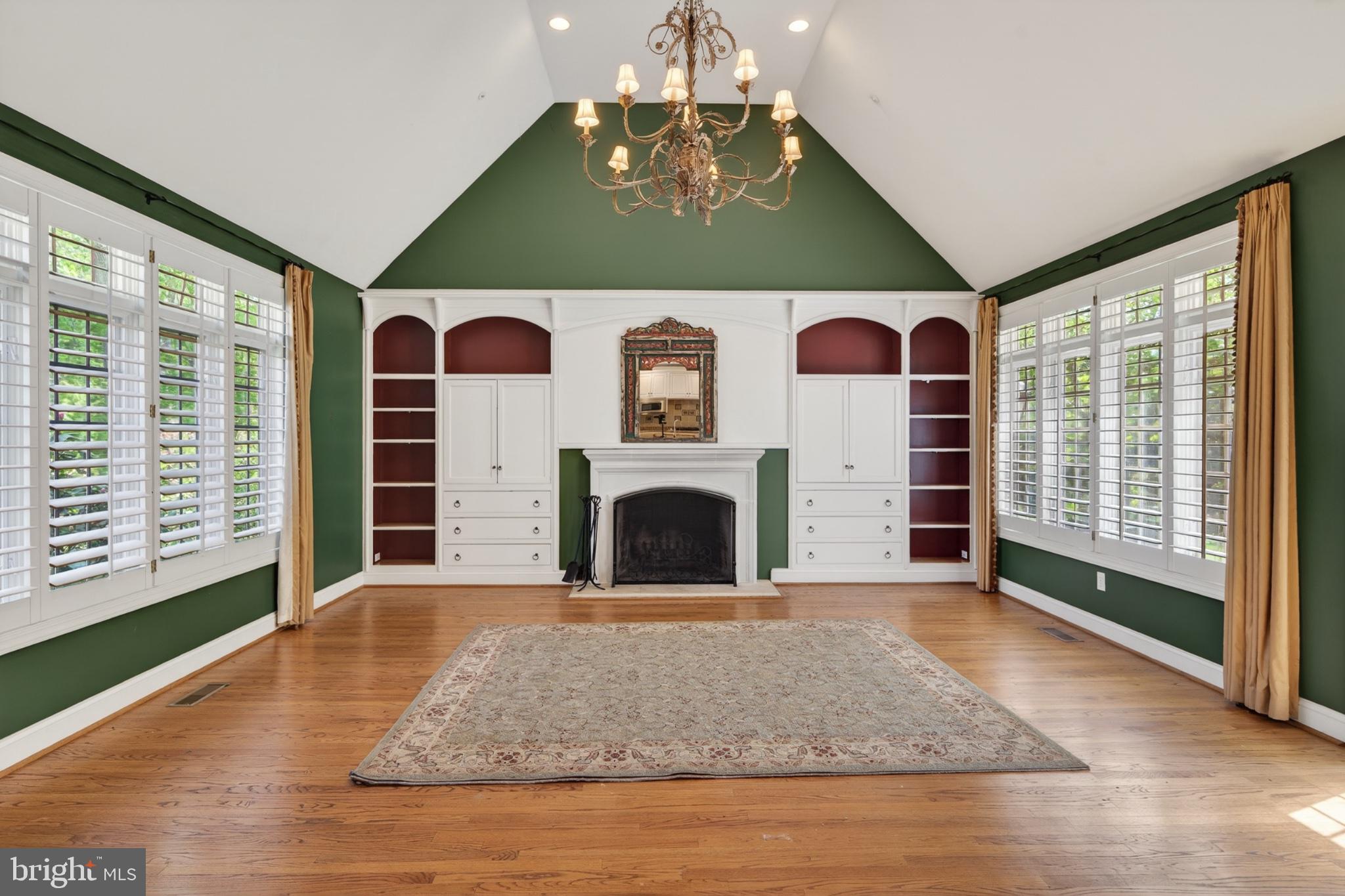 11 Harrison Drive Newtown Square, PA 19073 - Photo 24 of 80 Elegant green-hued living space.