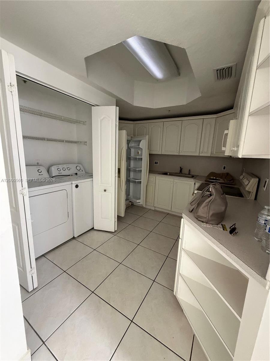 17455 Northwest 75th Place, Unit 108 Hialeah, FL 33015 - Photo 6 of 16