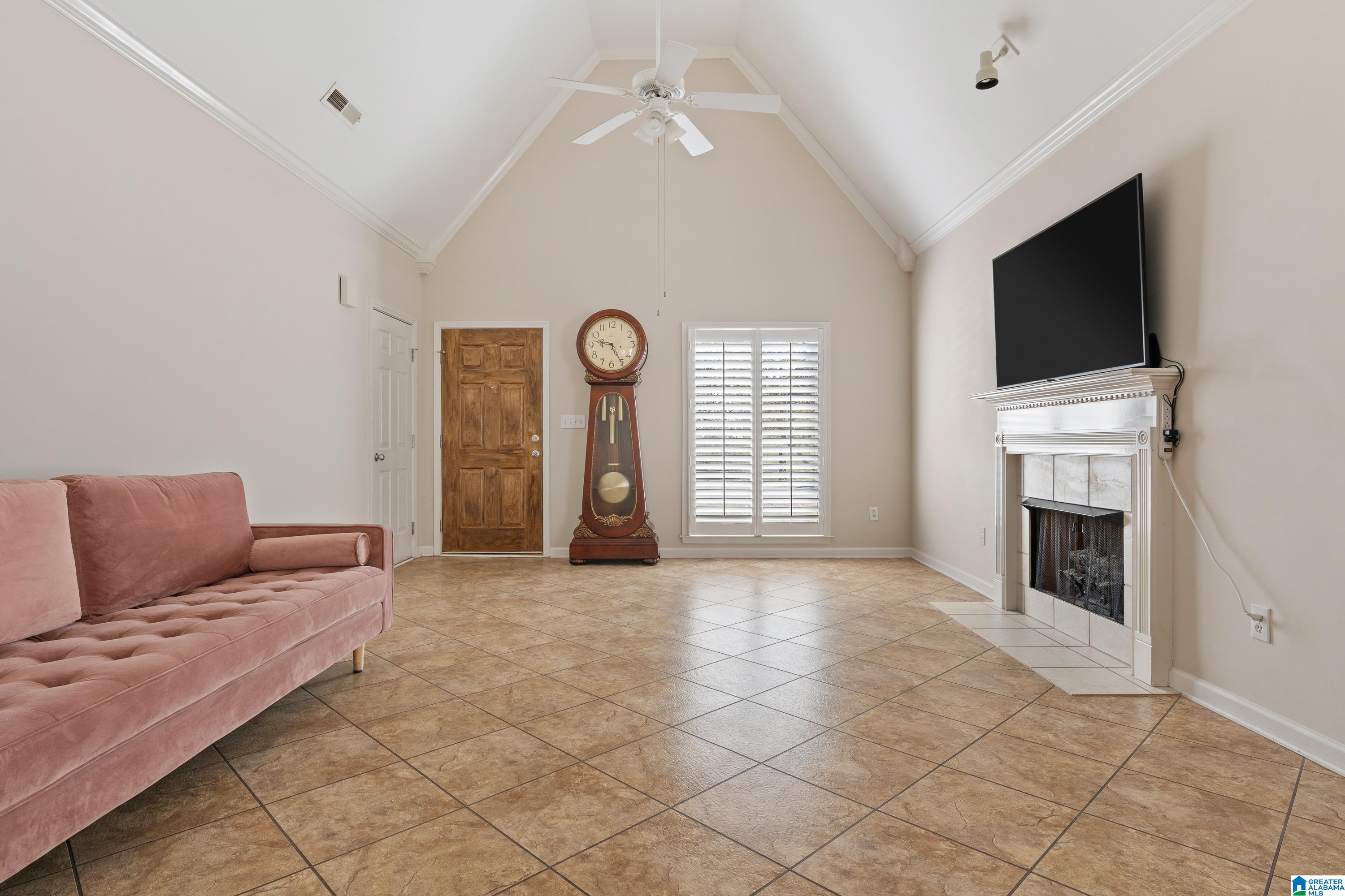 217 Springdale Drive Mount Olive, AL 35117 - Photo 4 of 23