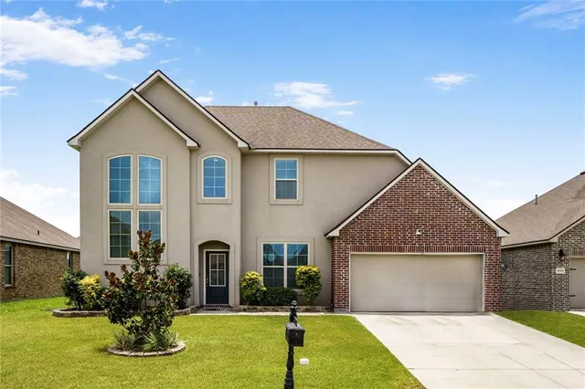 $385,000 | 668 Lakeshore Village Drive, Slidell, LA 70461