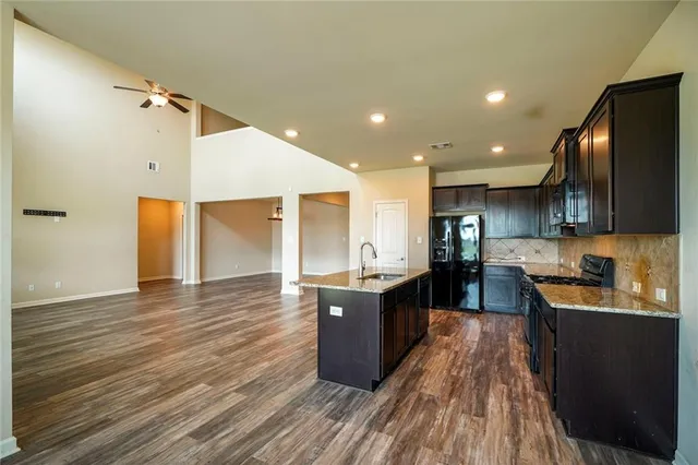 $385,000 | 668 Lakeshore Village Drive, Slidell, LA 70461