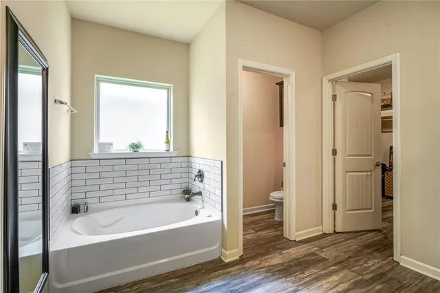 $385,000 | 668 Lakeshore Village Drive, Slidell, LA 70461