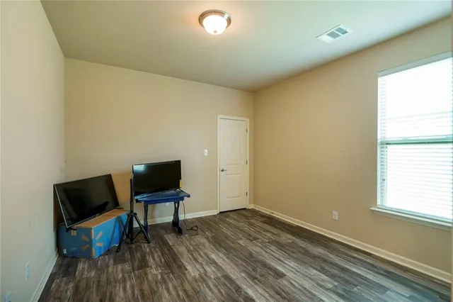 $385,000 | 668 Lakeshore Village Drive, Slidell, LA 70461