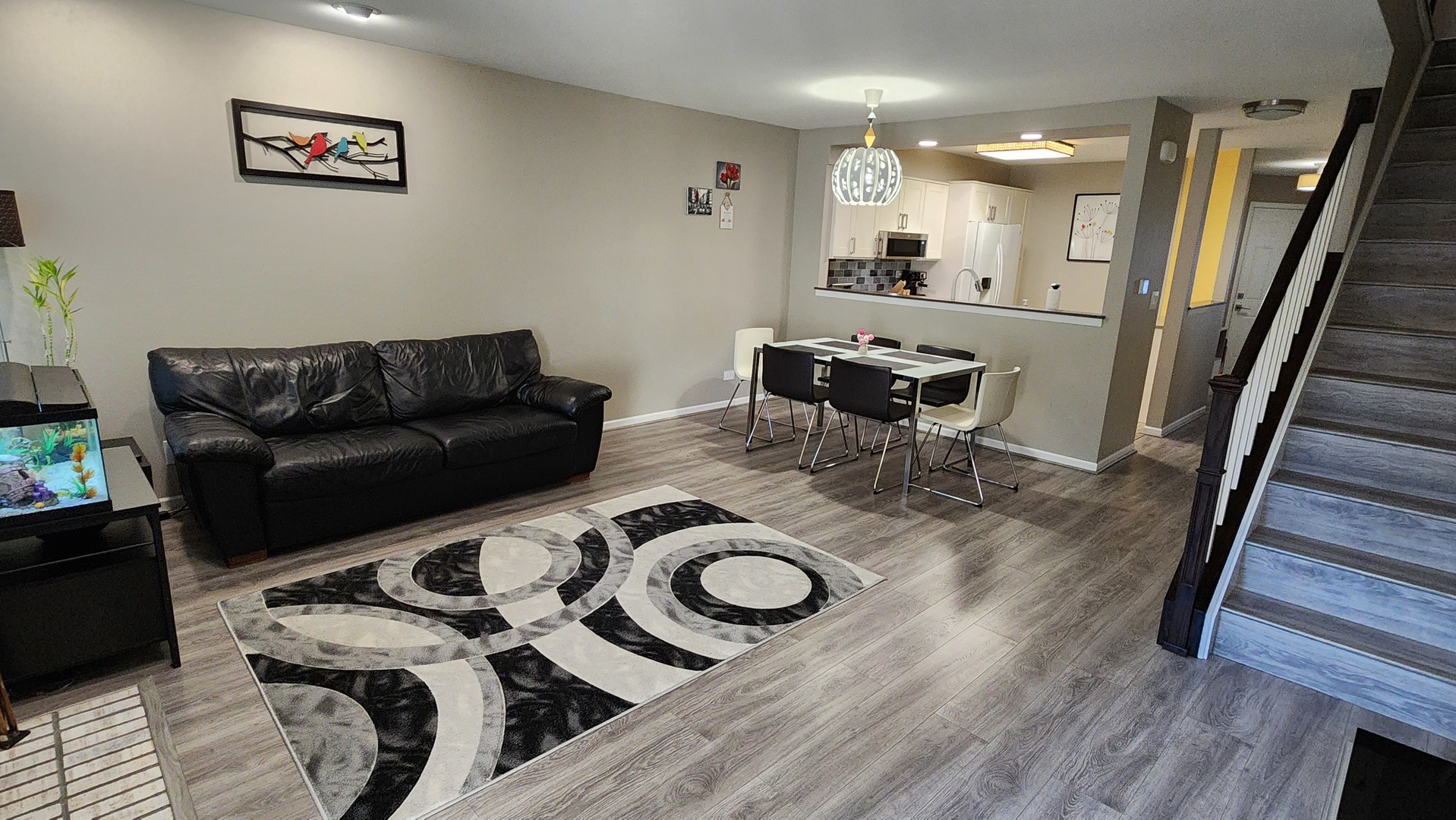 1285 Coldspring Road Carol Stream, IL 60188 - Photo 12 of 36 Gallery Image 12