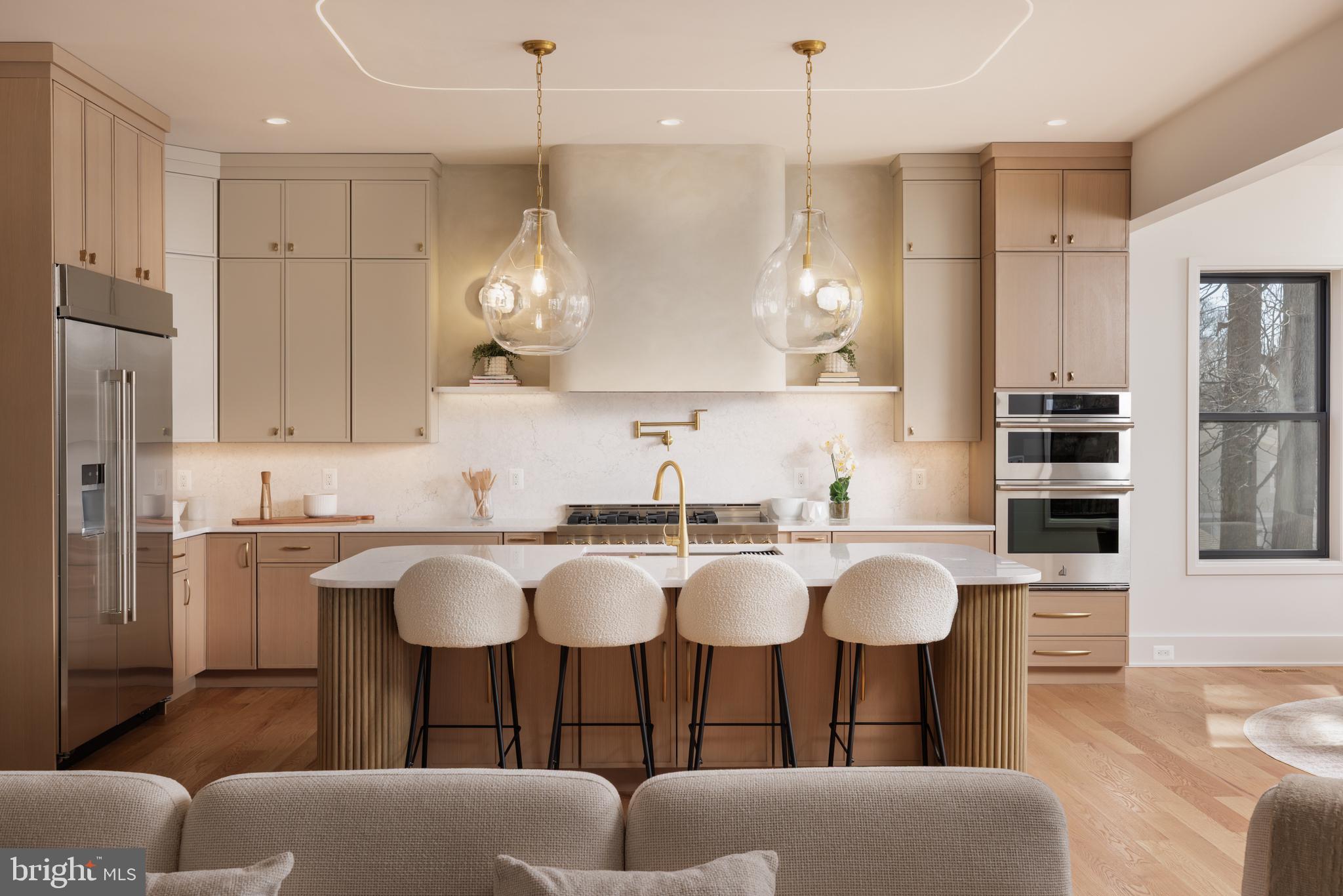 913 Symphony Circle Southwest Vienna, VA 22180 - Photo 14 of 50