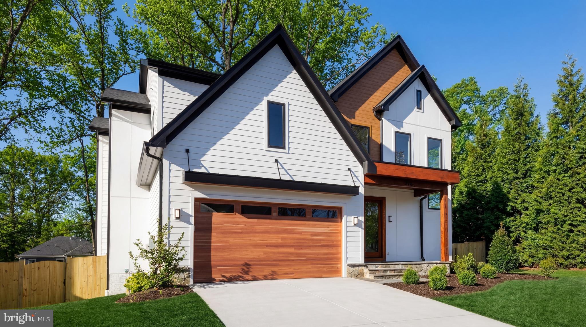 913 Symphony Circle Southwest Vienna, VA 22180 - Photo 2 of 50