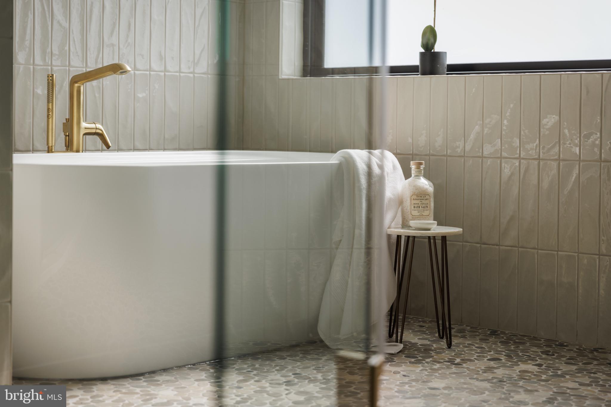 913 Symphony Circle Southwest Vienna, VA 22180 - Photo 35 of 50