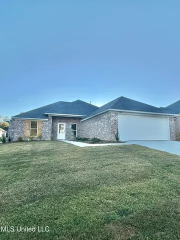 $319,999 | 108 Madisonville Drive, Canton, MS 39046