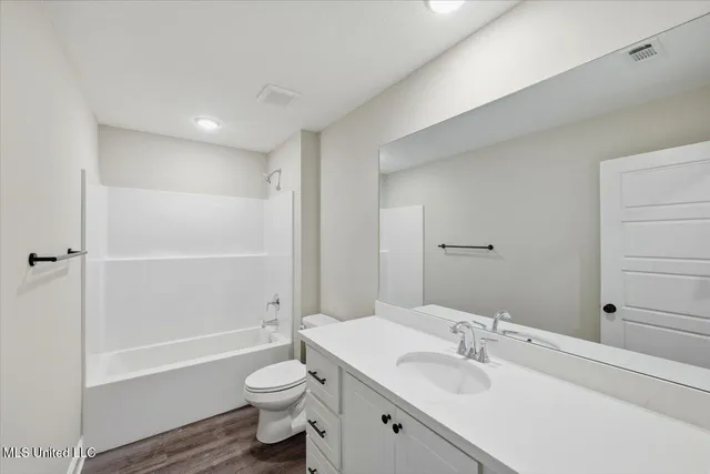 $319,999 | 108 Madisonville Drive, Canton, MS 39046