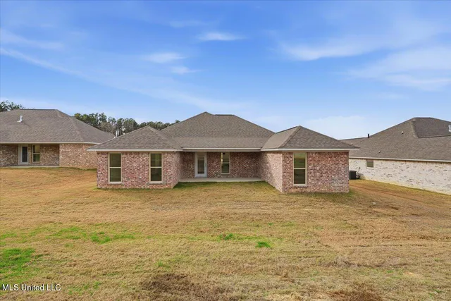 $319,999 | 108 Madisonville Drive, Canton, MS 39046