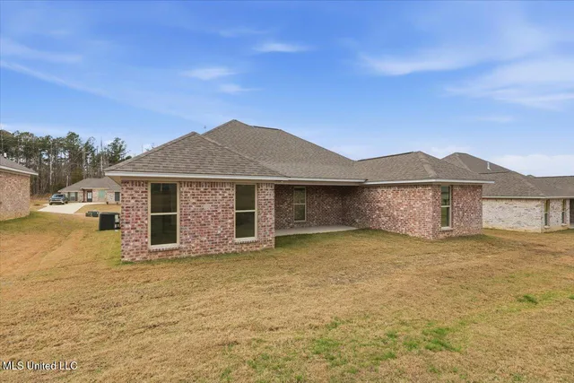 $319,999 | 108 Madisonville Drive, Canton, MS 39046