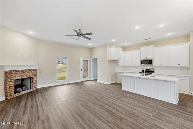 $319,999 | 108 Madisonville Drive, Canton, MS 39046