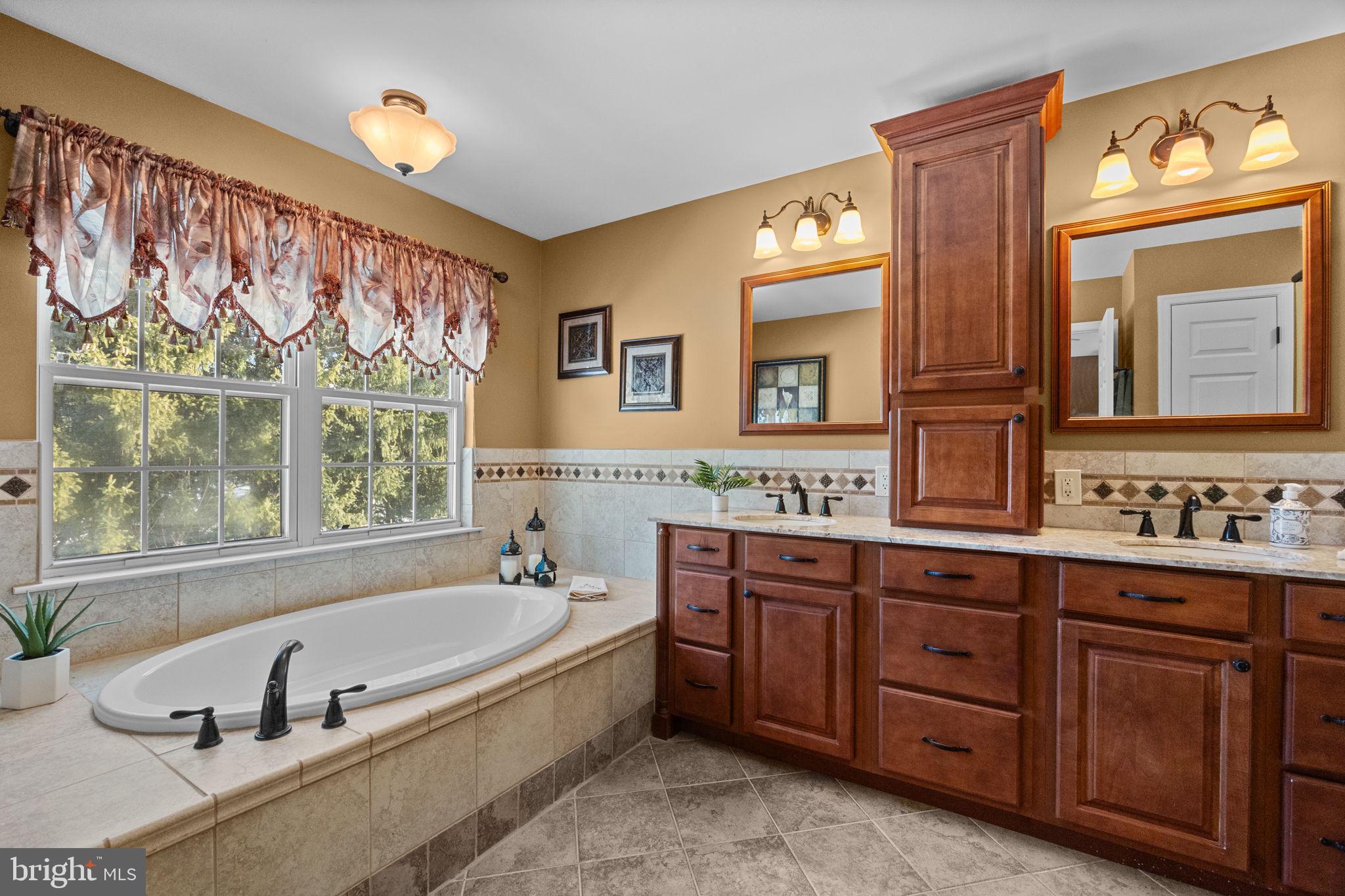 1601 Covington Road Yardley, PA 19067 - Photo 14 of 34 Primary Bath