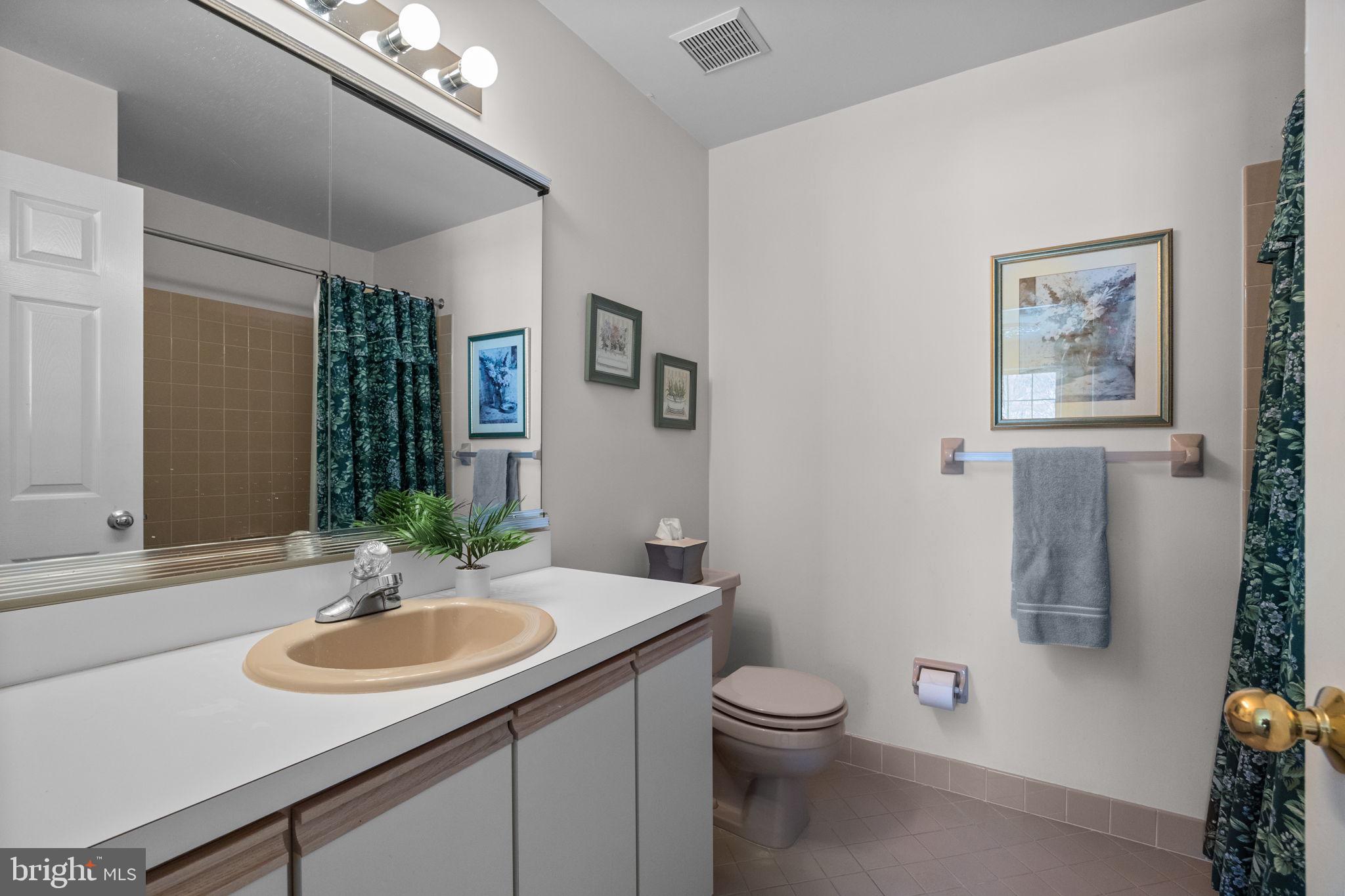 1601 Covington Road Yardley, PA 19067 - Photo 23 of 34 Hall Bath