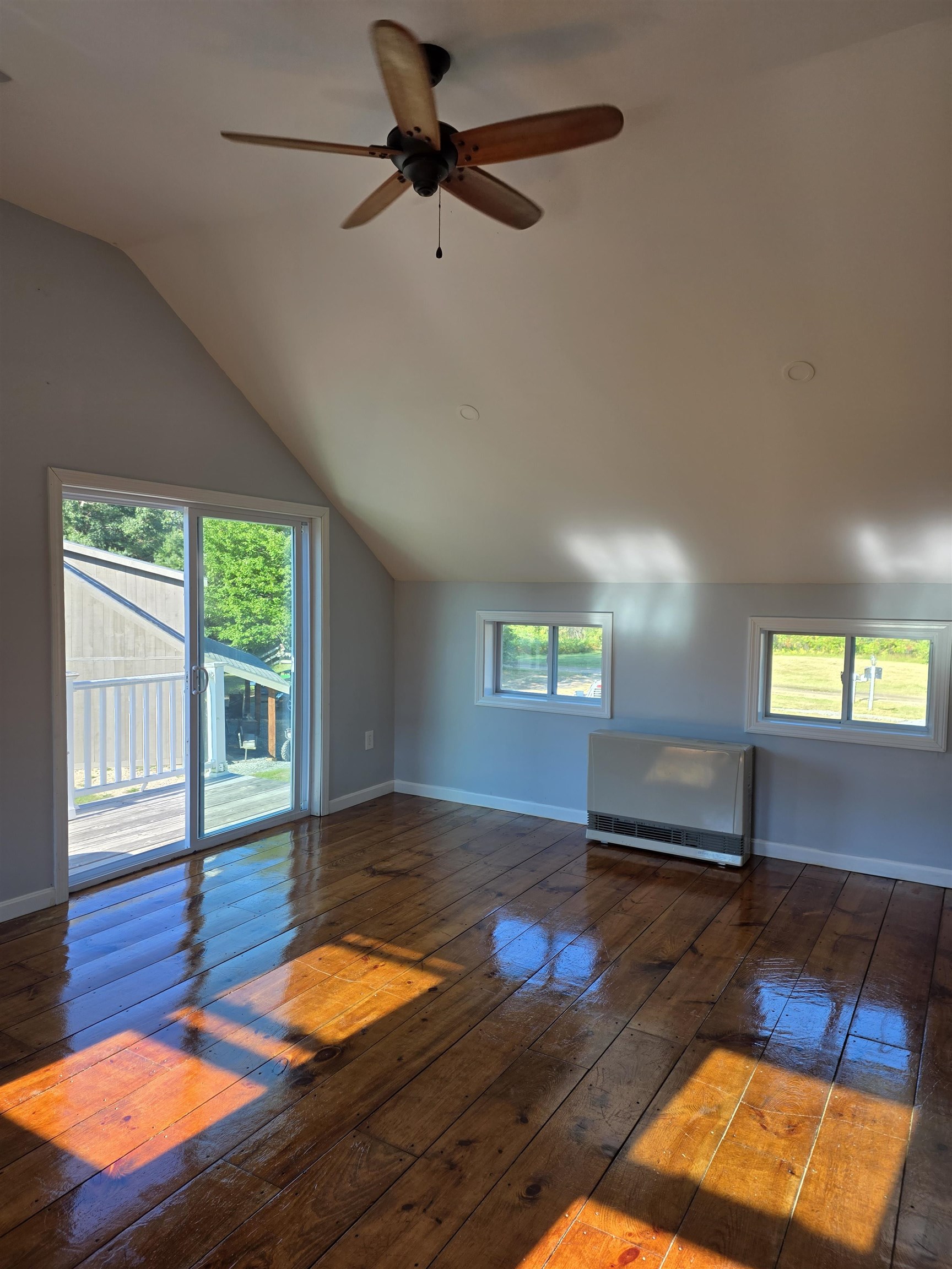 91 Vintinner Road, Unit 91B Campton, NH 03223 - Photo 5 of 19 Gallery Image 5