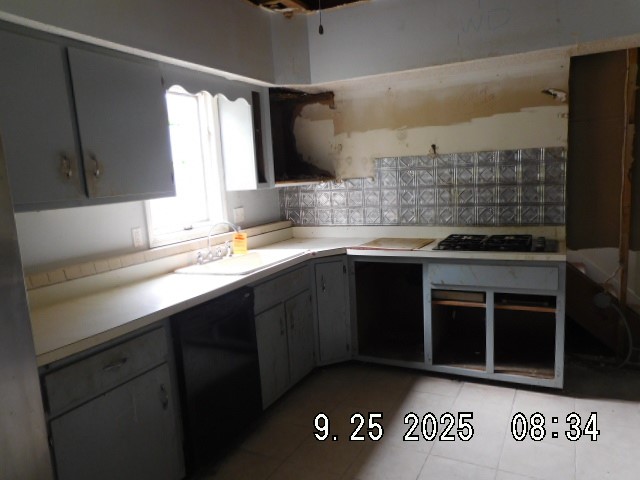 2320 North Kenwood Court Decatur, IL 62526 - Photo 4 of 14
