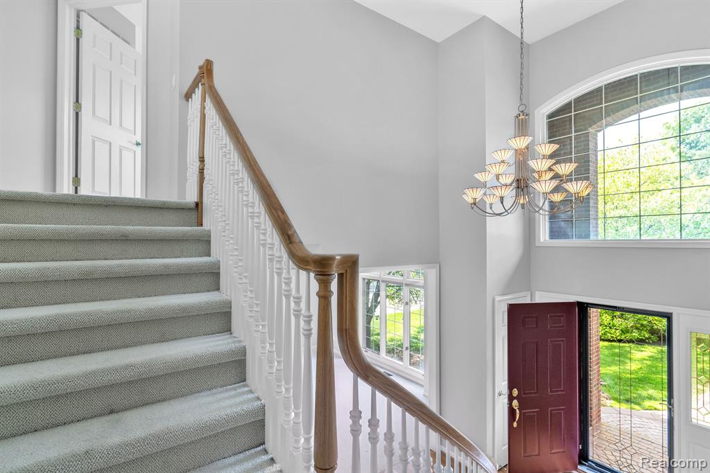 1691 Spring Creek Drive Rochester Hills, MI 48306 - Photo 33 of 78