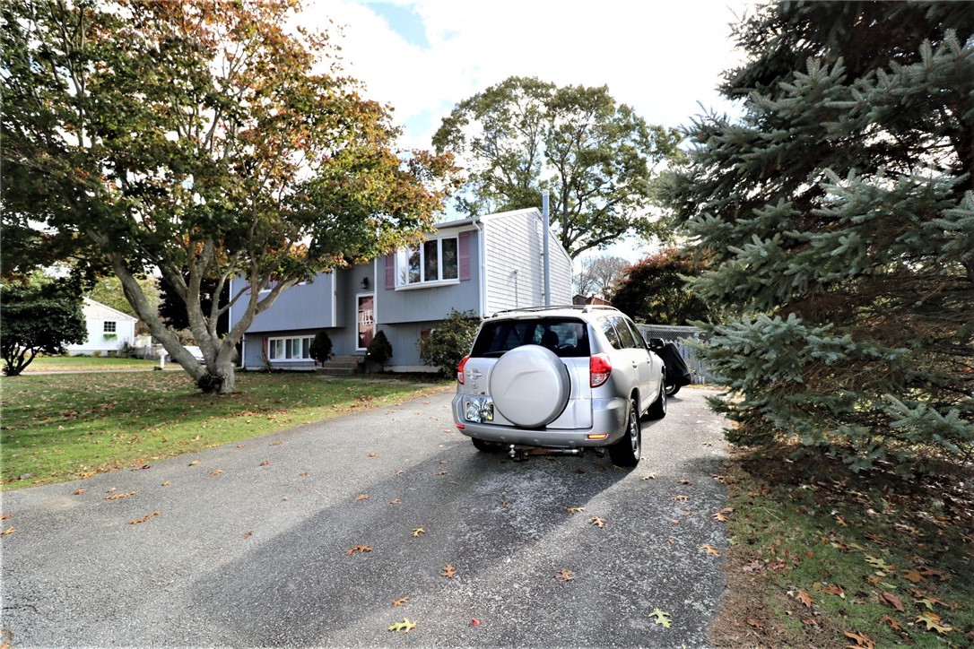 80 Old Pine Road Narragansett, RI 02882 - Photo 33 of 47