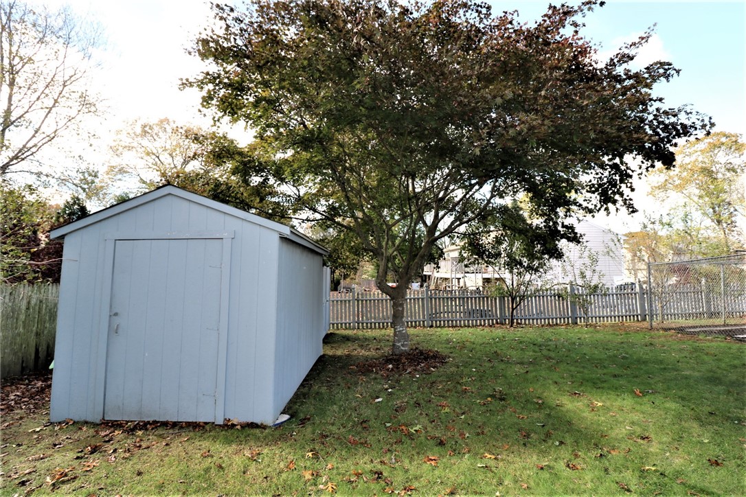 80 Old Pine Road Narragansett, RI 02882 - Photo 46 of 47