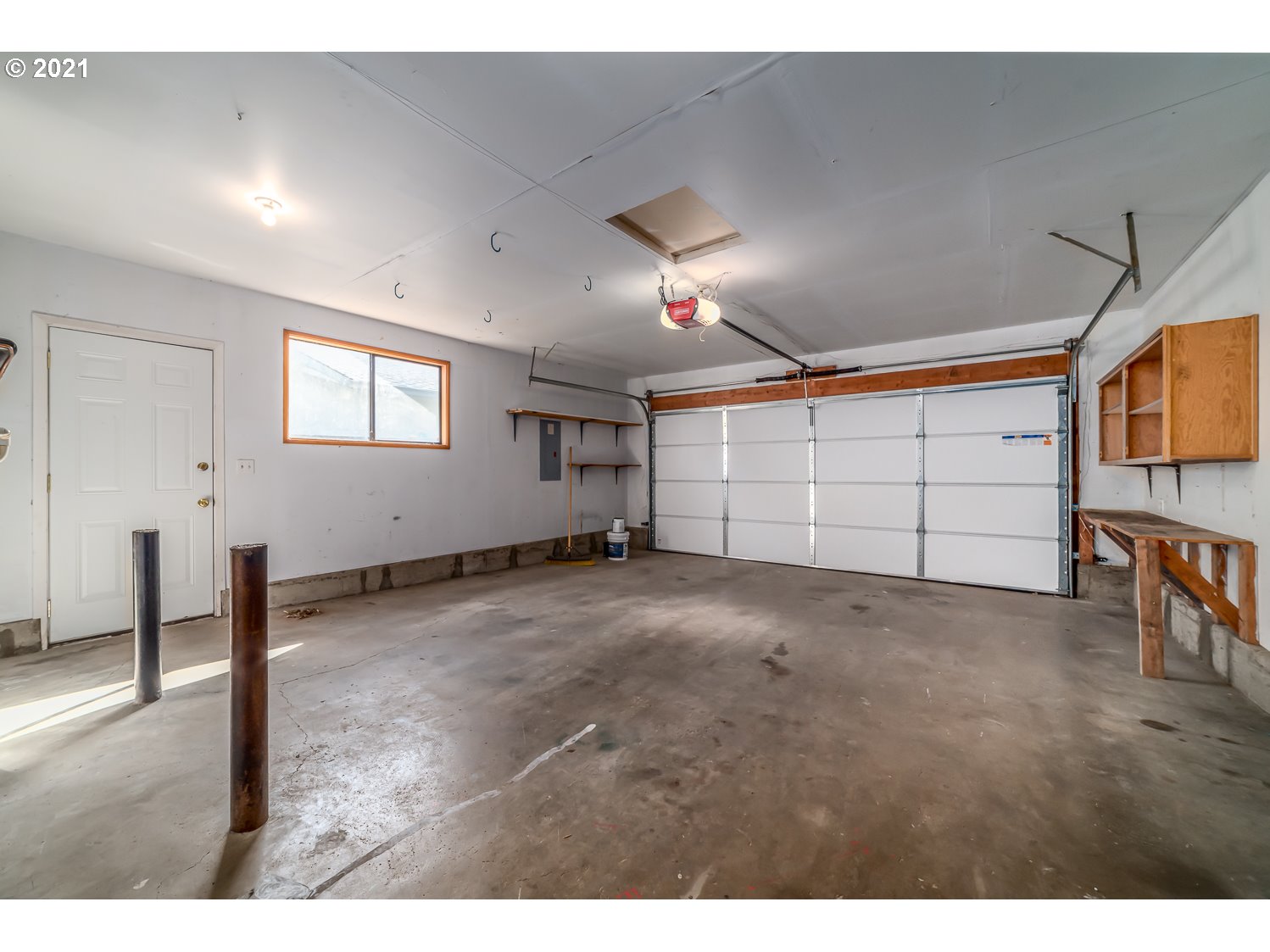 1191 Risden Place Eugene, OR 97404 - Photo 26 of 31 Gallery Image 26