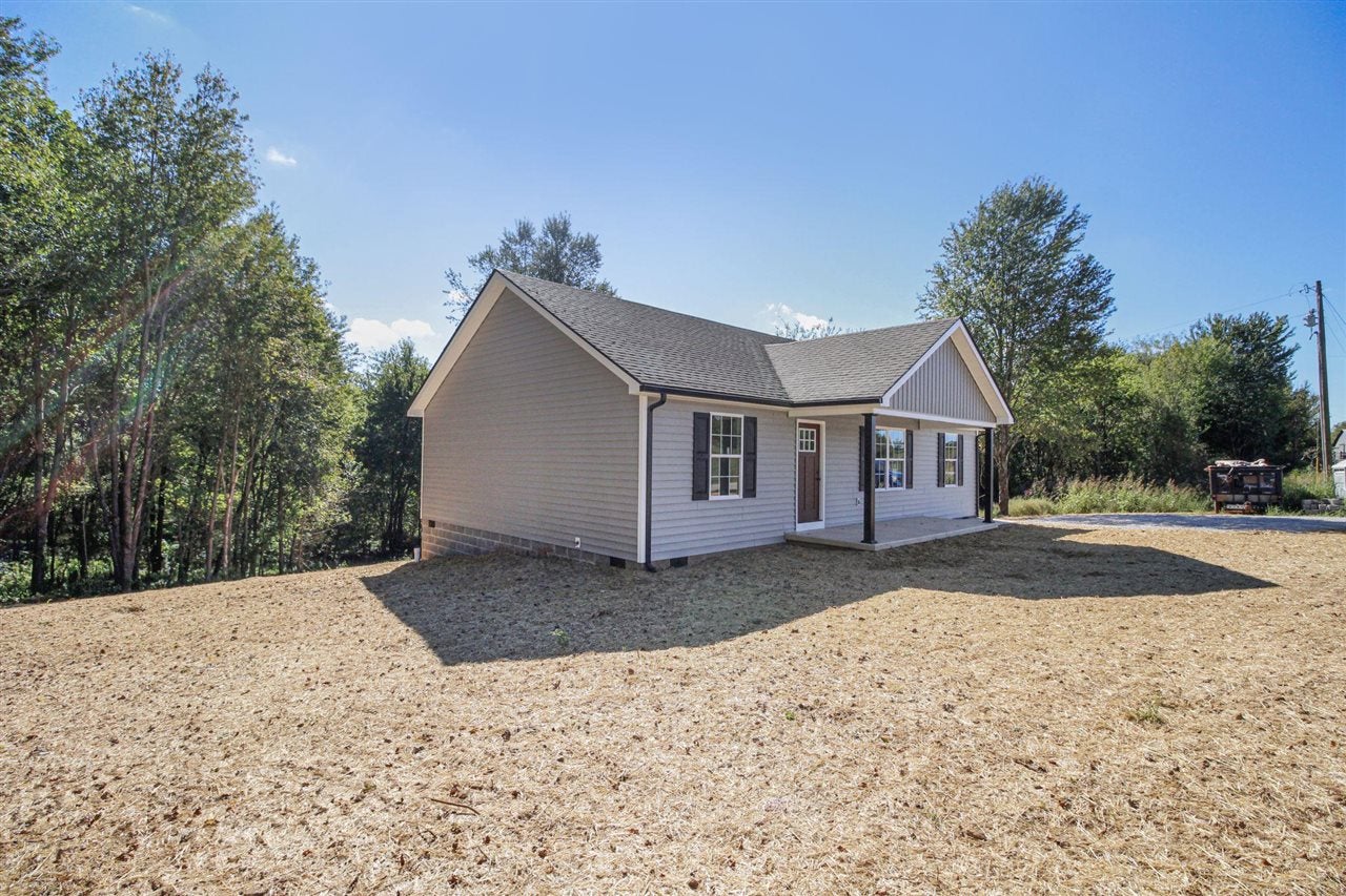 68 Hedgepeth Road Canmer, KY 42722 - Photo 3 of 20 Gallery Image 3