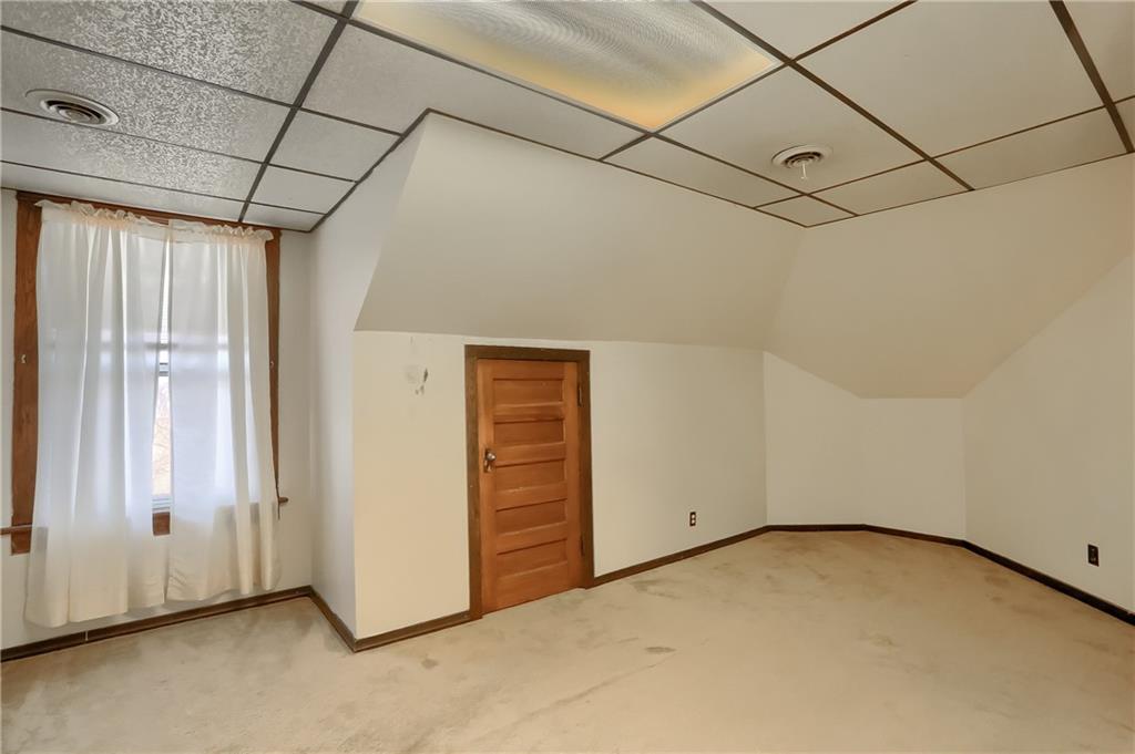 200 South Erie Street Mercer, PA 16137 - Photo 9 of 20