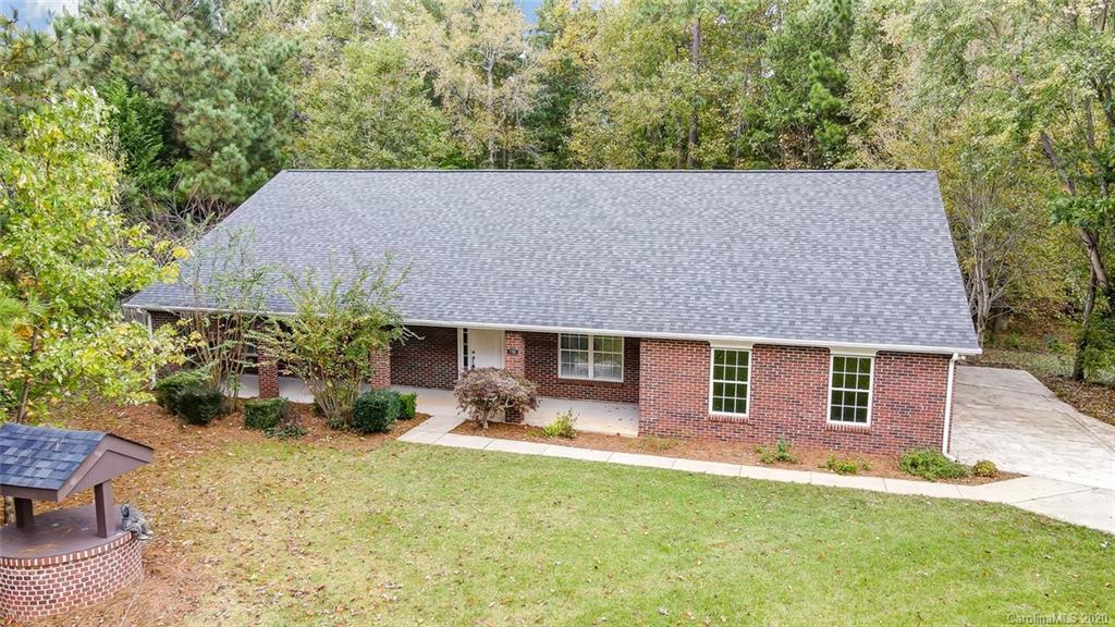 7782 Rabbit Circle Denver, NC 28037 - Photo 4 of 38 Gallery Image 4
