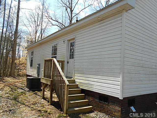 1100 Hardin Road Dallas, NC 28034 - Photo 2 of 11 Gallery Image 2