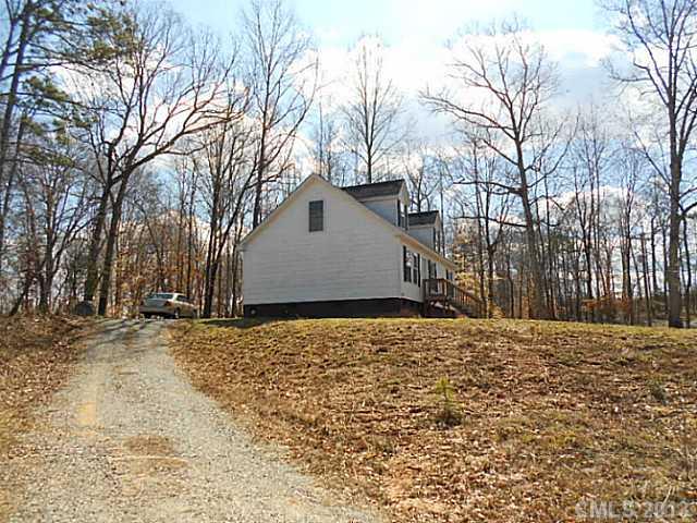 1100 Hardin Road Dallas, NC 28034 - Photo 3 of 11 Gallery Image 3