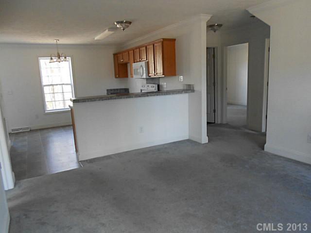 1100 Hardin Road Dallas, NC 28034 - Photo 5 of 11 Gallery Image 5