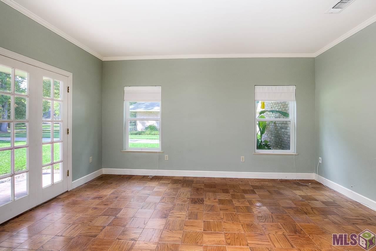 6135 Riverbend Boulevard Baton Rouge, LA 70820 - Photo 12 of 35 Gallery Image 12