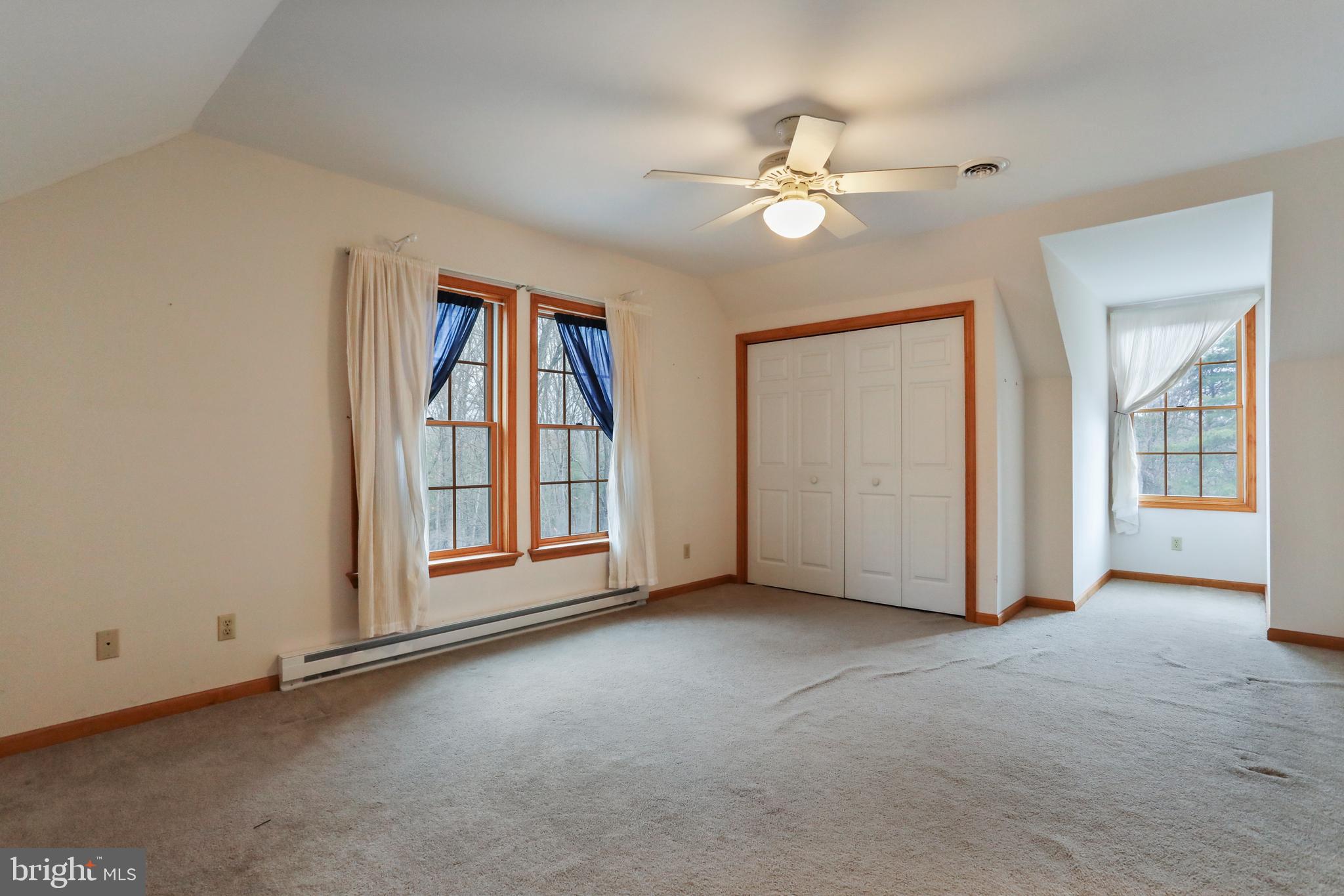 395 Packing House Road Berkeley Springs, WV 25411 - Photo 28 of 83