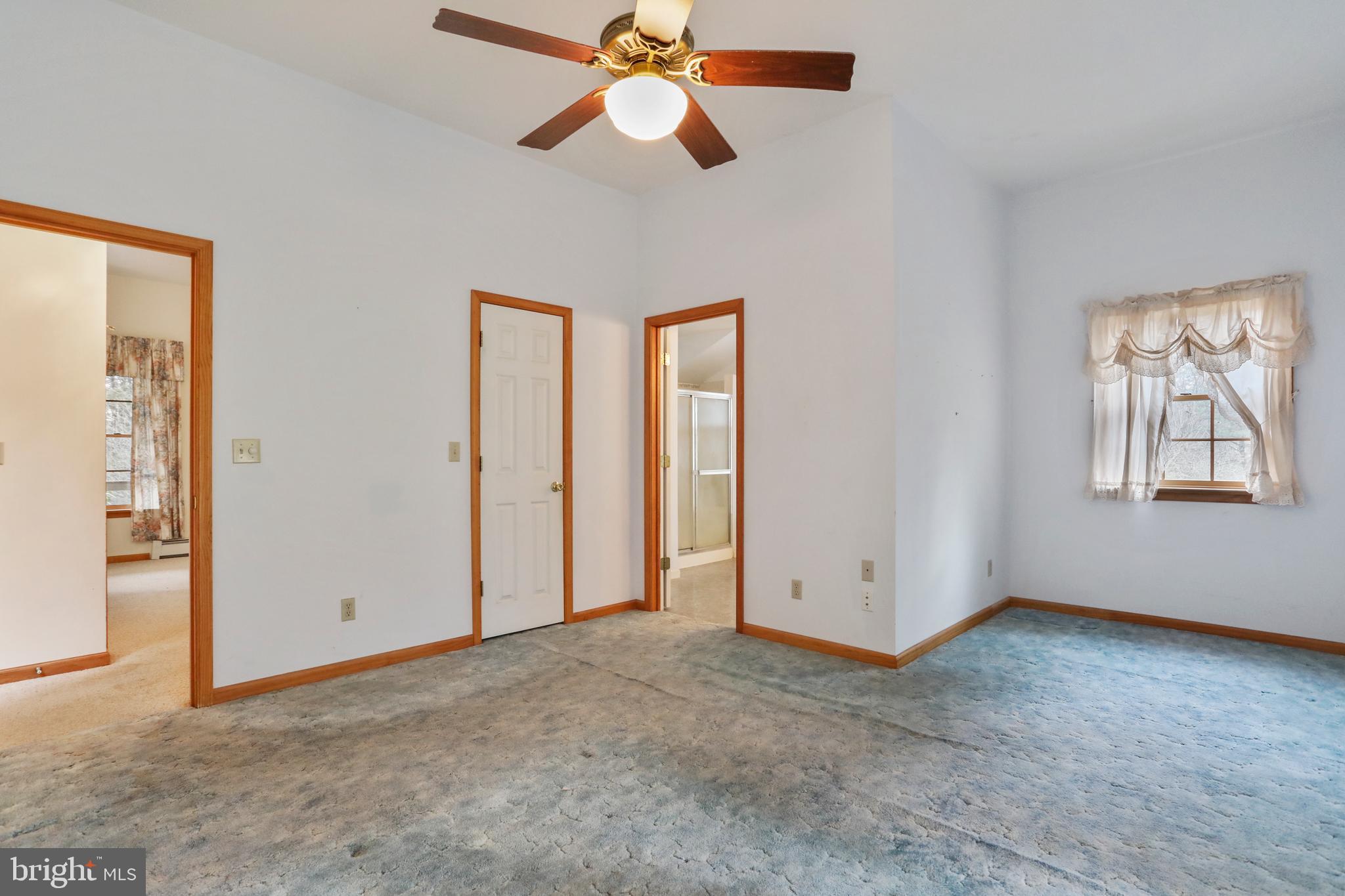 395 Packing House Road Berkeley Springs, WV 25411 - Photo 39 of 83