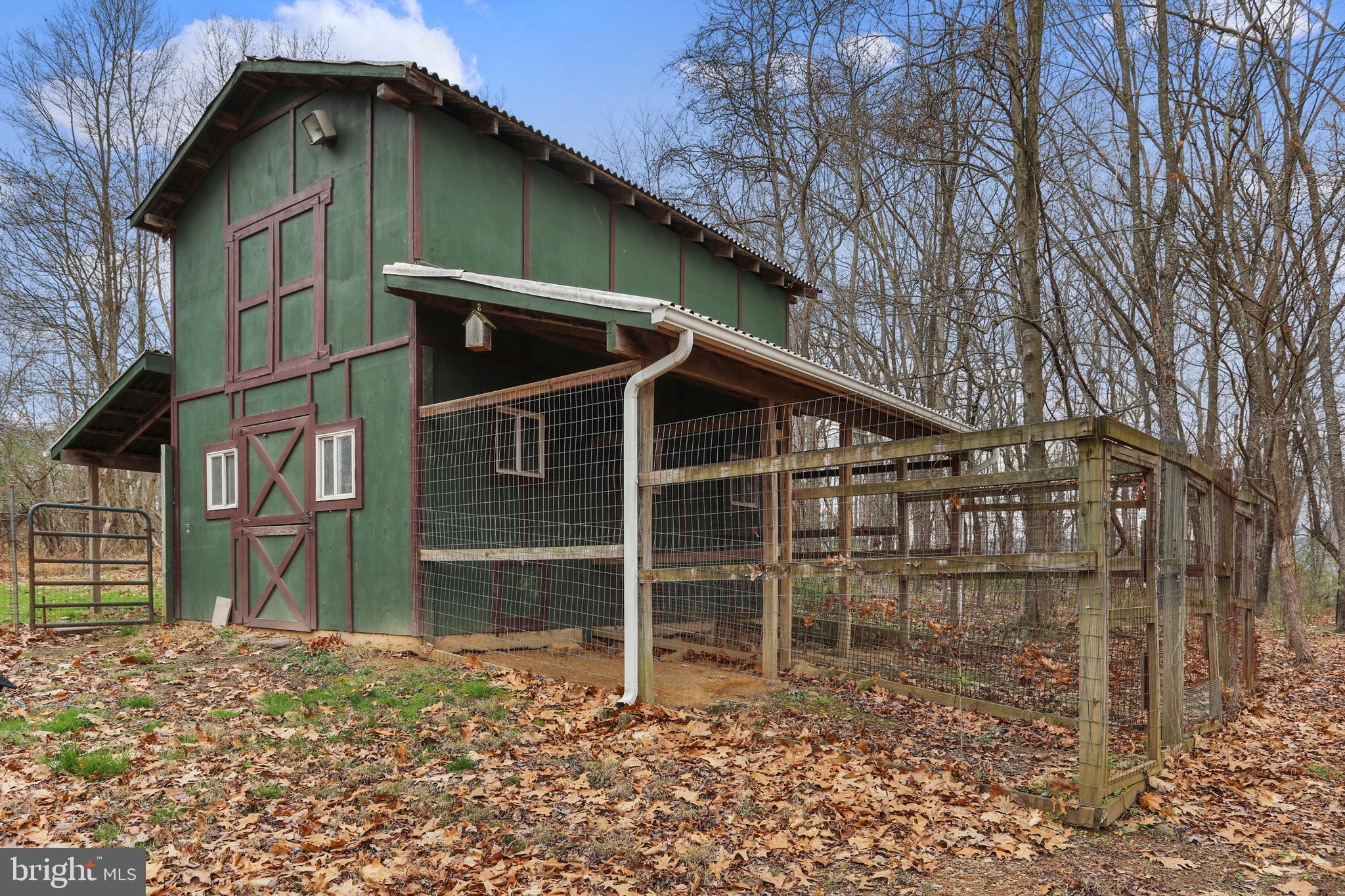 395 Packing House Road Berkeley Springs, WV 25411 - Photo 49 of 83