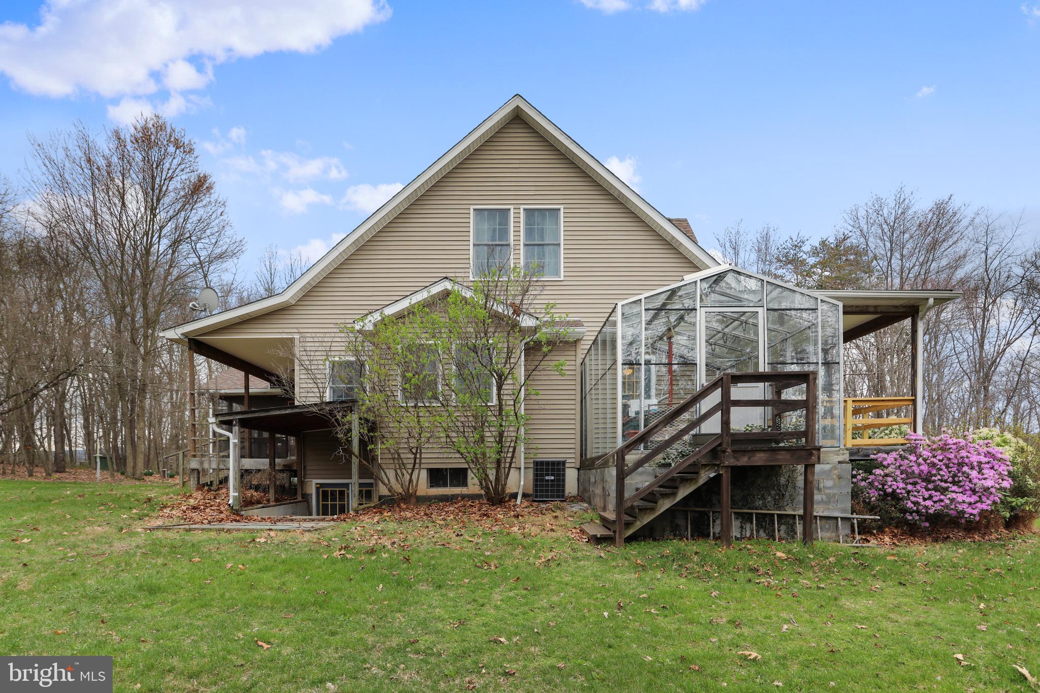 395 Packing House Road Berkeley Springs, WV 25411 - Photo 53 of 83