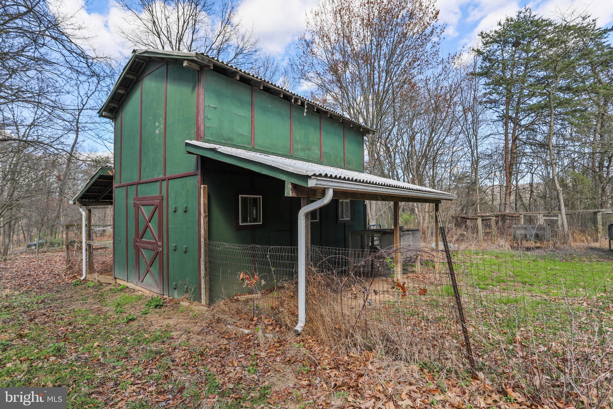 395 Packing House Road Berkeley Springs, WV 25411 - Photo 74 of 83