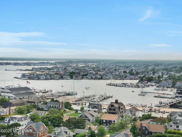 $5,800,000 | 551 East Avenue, Bay Head, NJ 08742