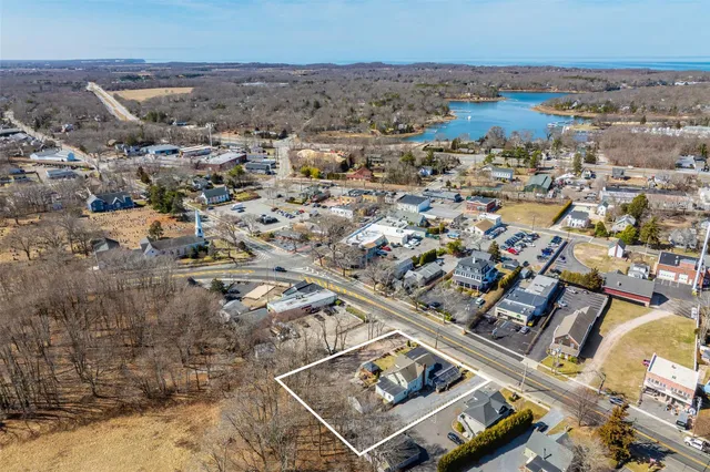 $1,795,000 | 13100 Main Road, Mattituck, NY 11952