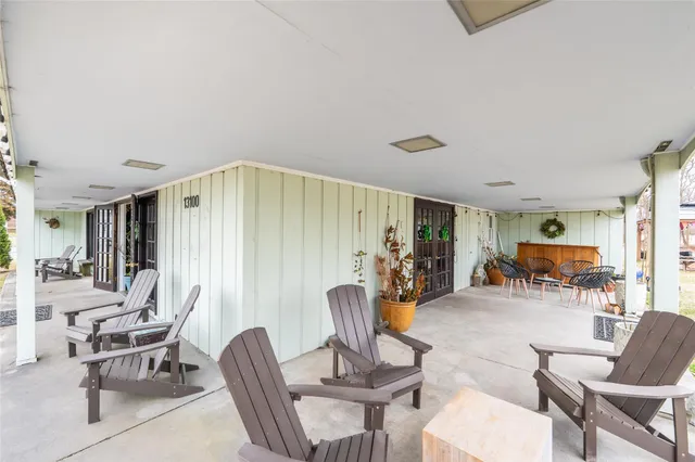 $1,795,000 | 13100 Main Road, Mattituck, NY 11952