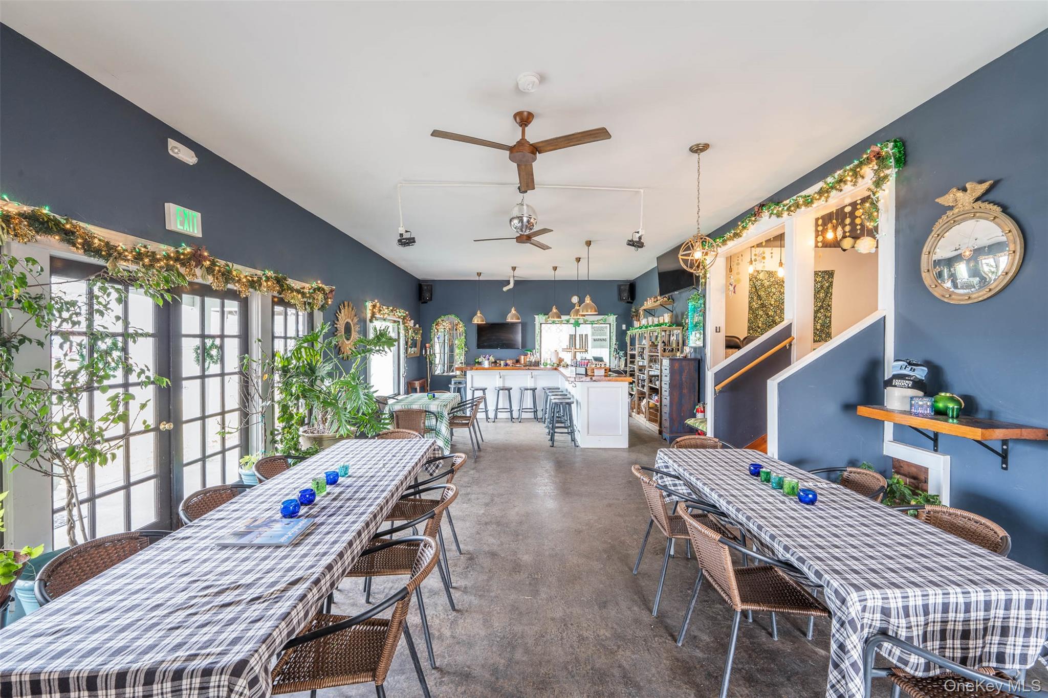 13100 Main Road Mattituck, NY 11952 - Photo 22 of 25 13100 Main Rd, Mattituck