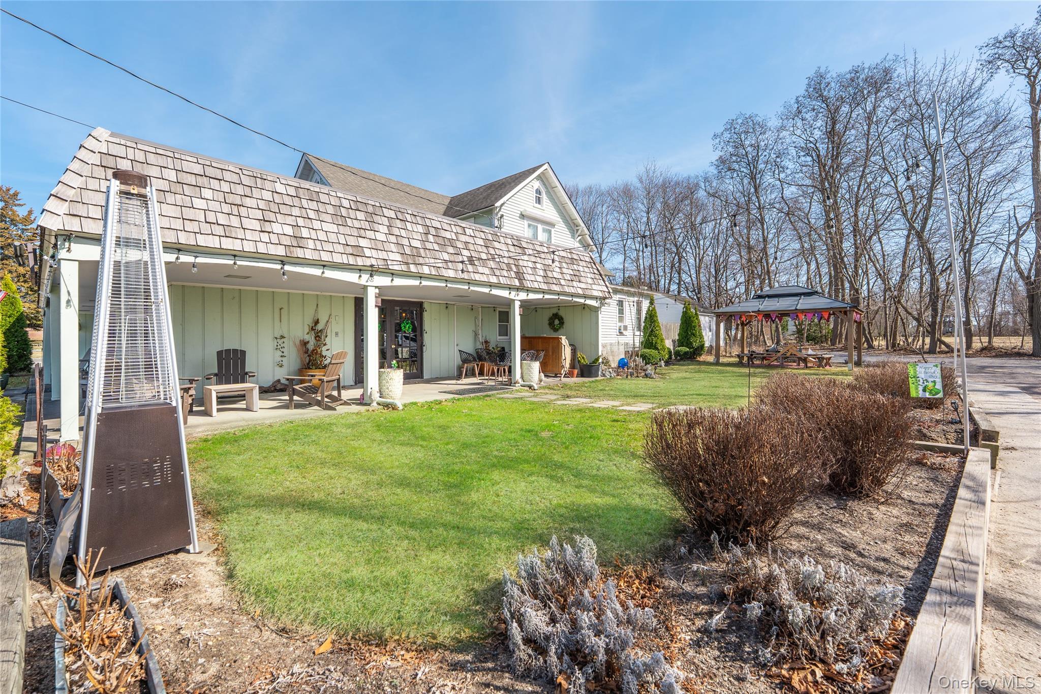 13100 Main Road Mattituck, NY 11952 - Photo 6 of 25 13100 Main Rd, Mattituck